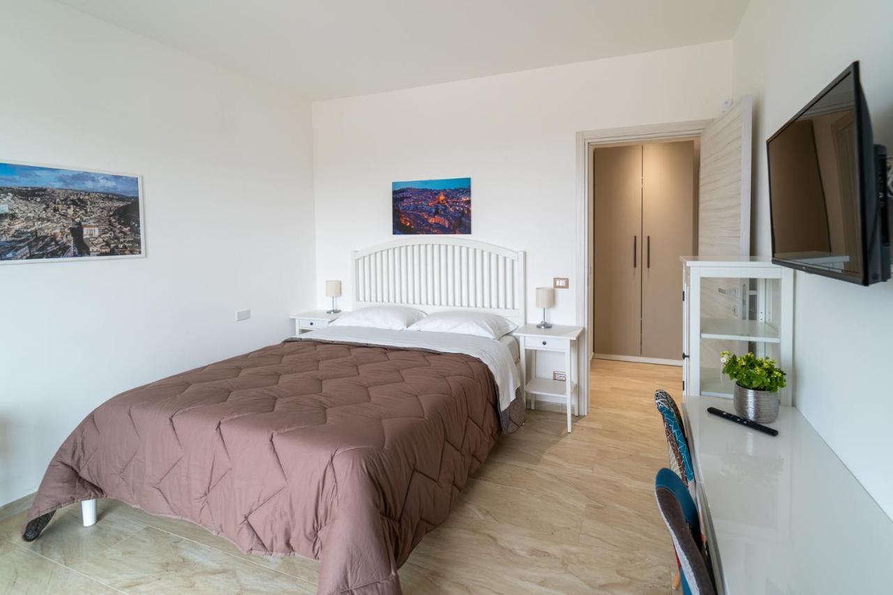 Nni Mia Otel Modica Dış mekan fotoğraf