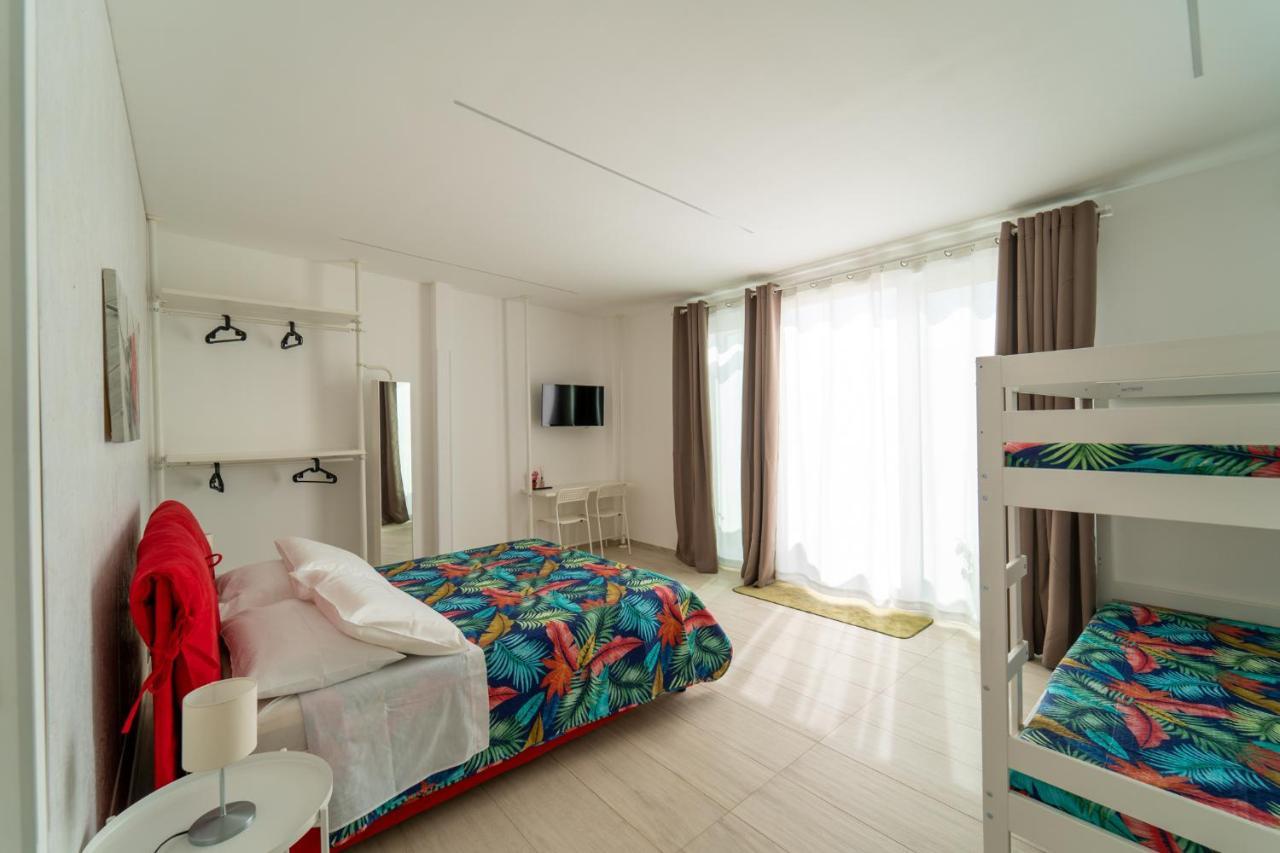 Nni Mia Otel Modica Dış mekan fotoğraf