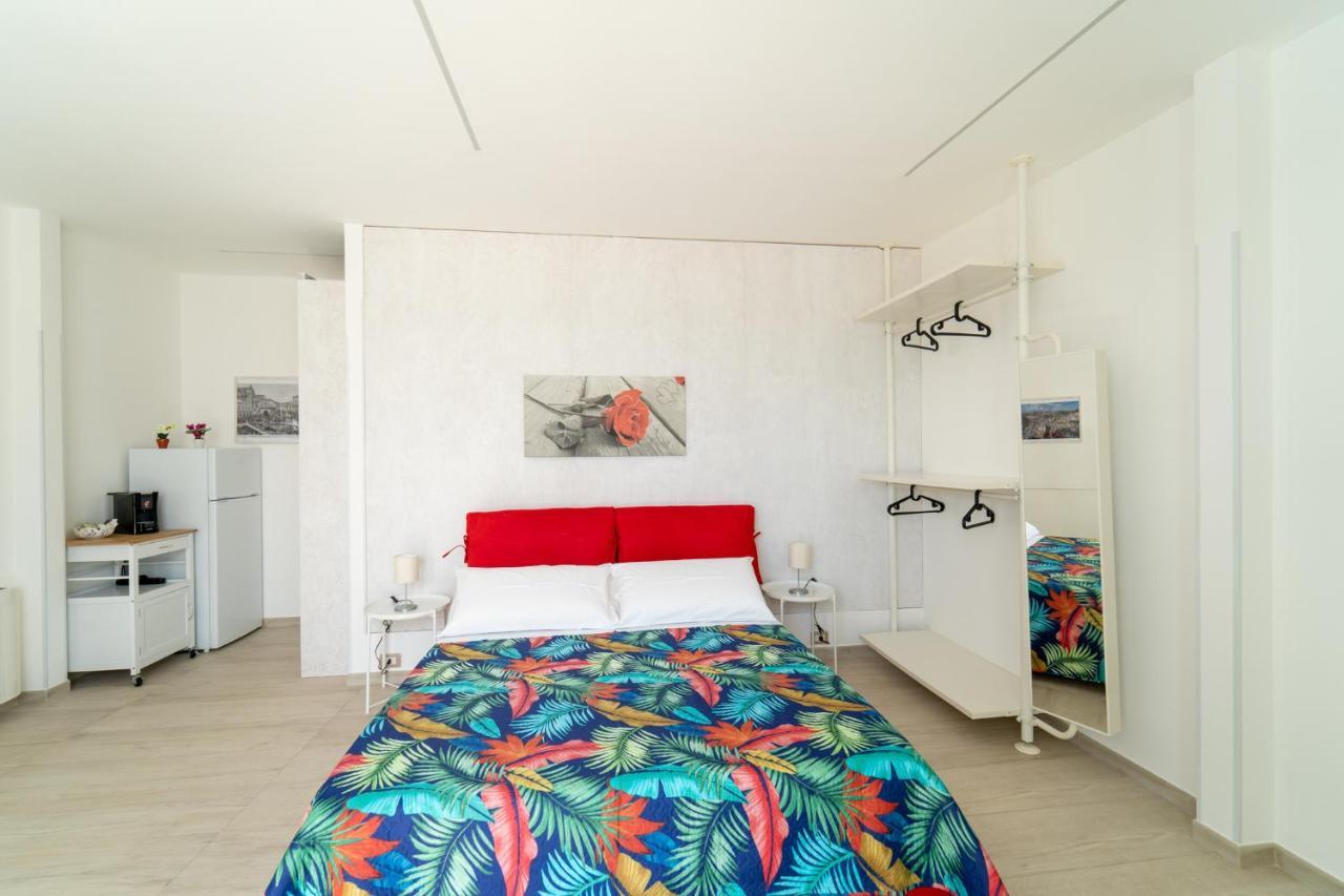 Nni Mia Otel Modica Dış mekan fotoğraf