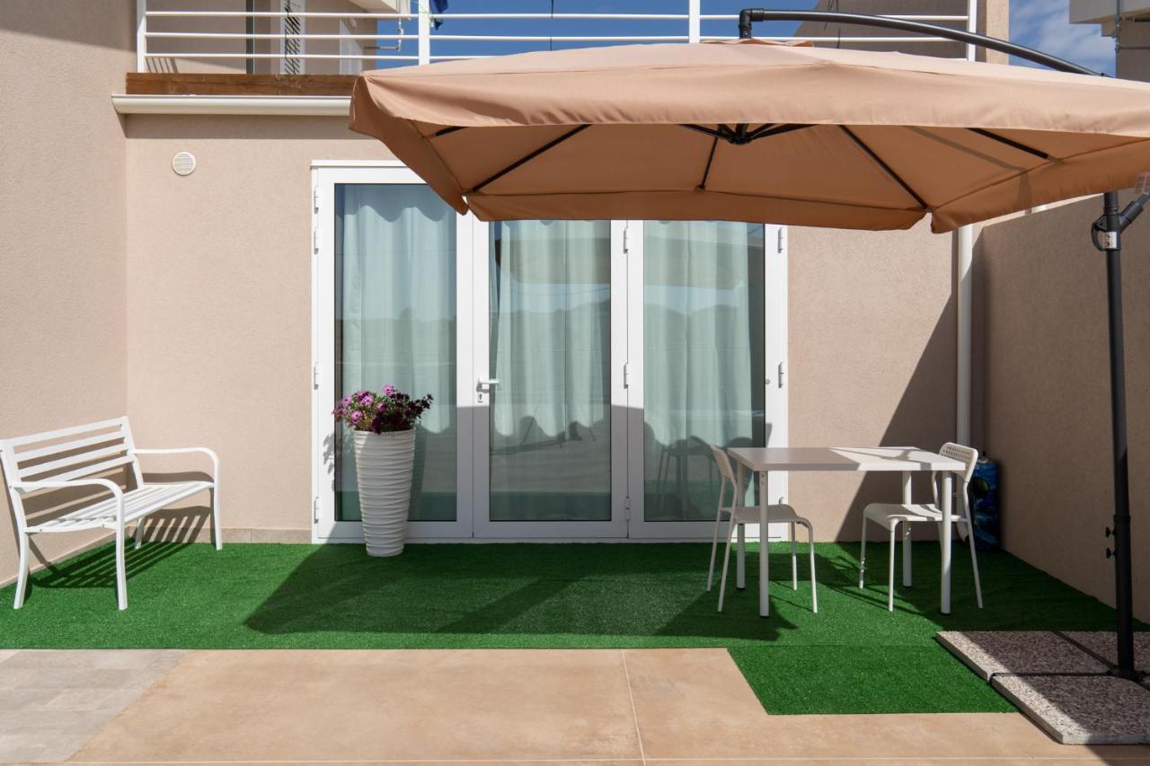 Nni Mia Otel Modica Dış mekan fotoğraf